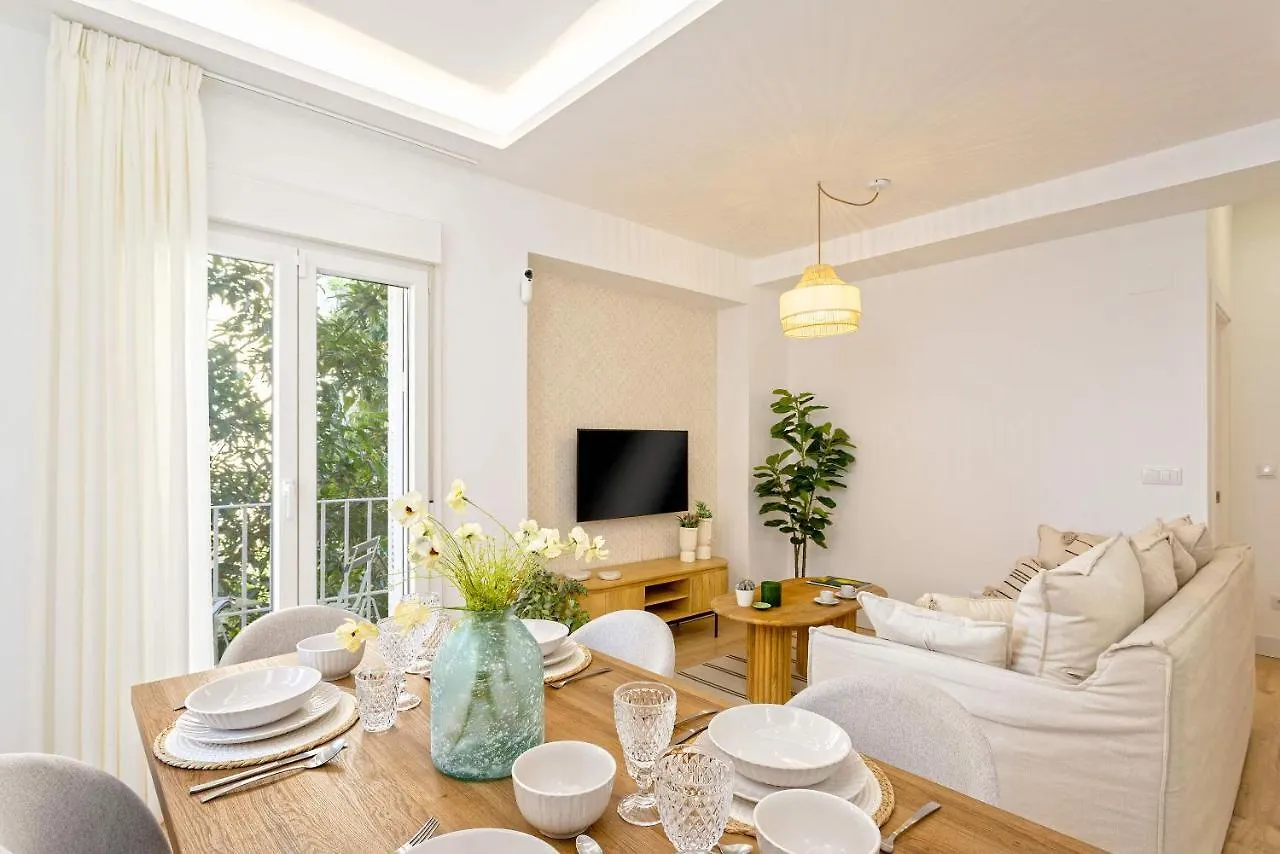 Genteel Home Teatro Soho مالقة 0*,  إسبانيا